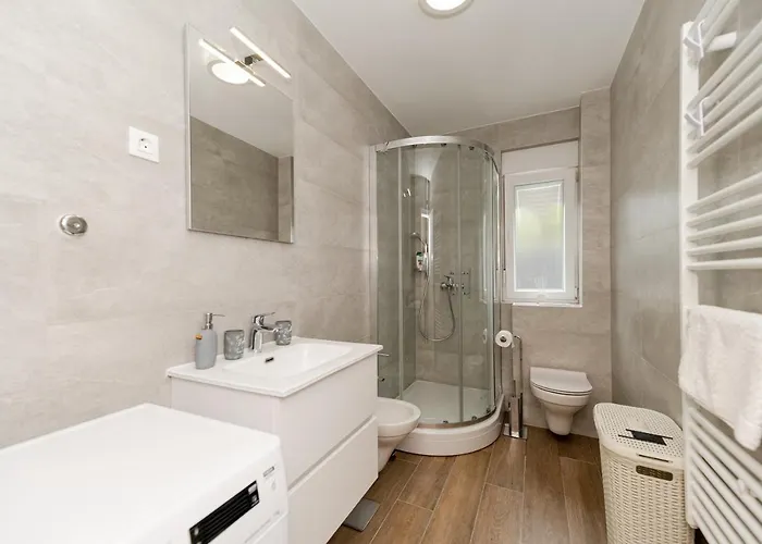 Manuelle Apartament *