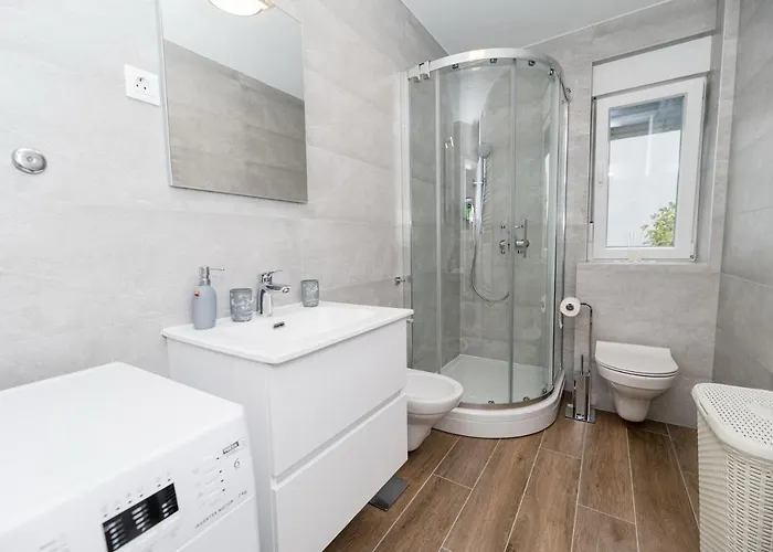 Manuelle Apartament *